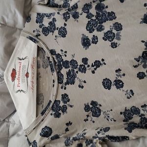 Medium Floral Long Sleeve